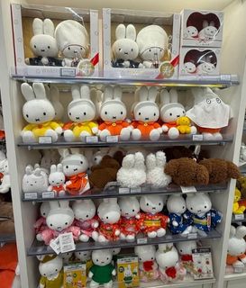 (Category: ) located in . Submitted by sora0 (Listing ID 1453987275, Image 1). Description: .