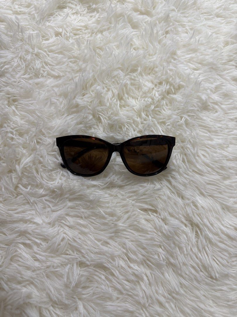 Tortoiseshell Sunglasses with Brown Lenses (Category: Sunglasses & Eyewear) located in Imus. Submitted by tpdecluttering (Listing ID 1453975951, Image 1). Description: .
