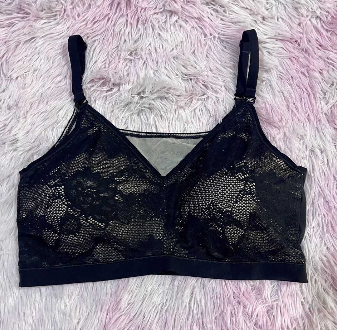 Triumph Black Lace Bra (Category: Undergarments & Loungewear) located in Caloocan City. Submitted by joycel06 (Listing ID 1453923855, Image 2). Description: - like new - Black Triumph bra with elegant lace overlay. - Features adjustable straps for a perfect fit. - Comfortable and stylish design. - Versatile for everyday wear or special occasions..