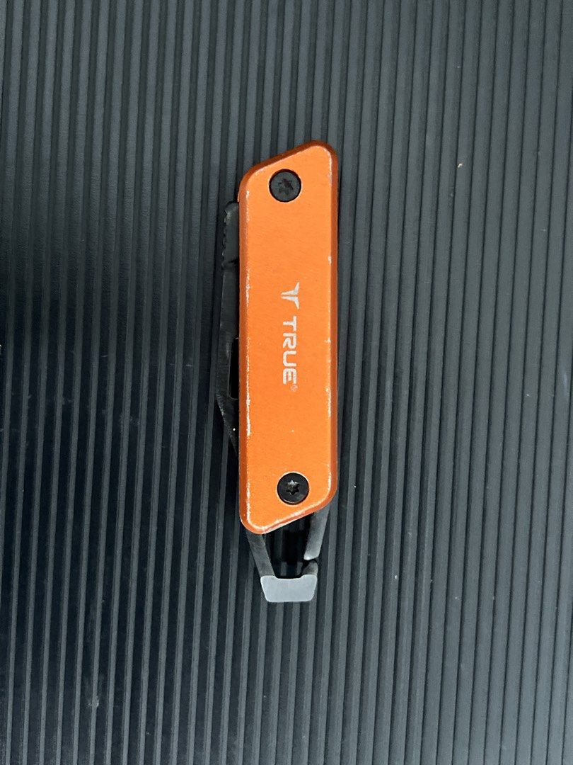 True Orange Pocket Knife Keychain (Category: Knives & Chopping Boards) located in Cebu City. Submitted by zershrovv (Listing ID 1453914072, Image 2). Description: - Brand: True - Type: Pocket Knife Keychain - Color: Bright Orange Handle - Blade: Black - Design: Compact and portable - Ideal for: Everyday carry, quick tasks - Condition: Good, pre-owned.