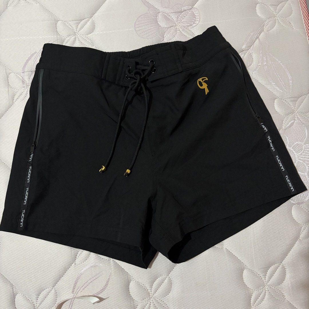 Tucann Men’s Swim Trunk Shorts (Category: Swim Trunks & Board Shorts) located in Tayug. Submitted by deklutter_ (Listing ID 1453951017, Image 1). Description: Authentic. Can pass as brand new; still avail online Waist 30-32 inches Length 13.5 inches No flaws ‼️Pls haggle responsibly. Items are priced according to their overall condition..