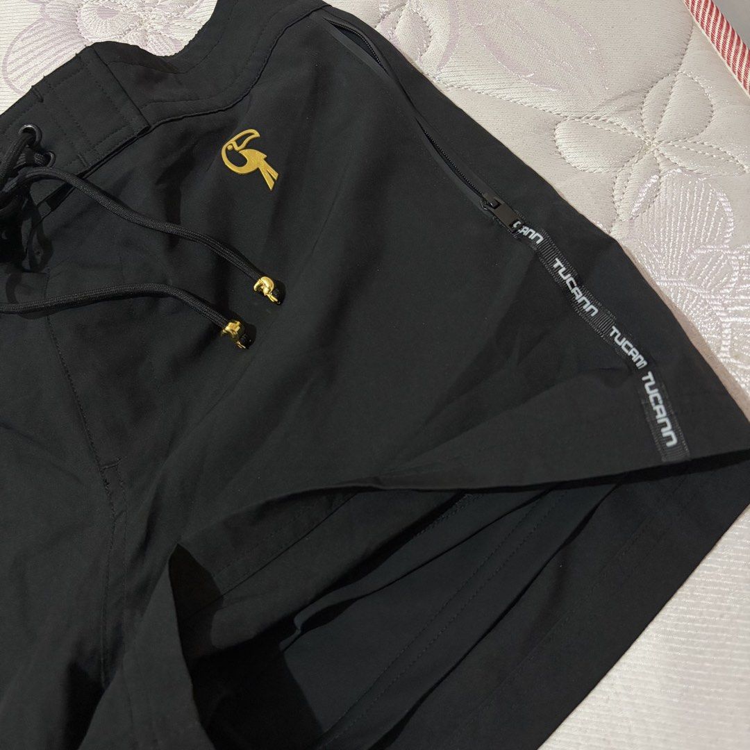 Tucann Men’s Swim Trunk Shorts (Category: Swim Trunks & Board Shorts) located in Tayug. Submitted by deklutter_ (Listing ID 1453951017, Image 3). Description: Authentic. Can pass as brand new; still avail online Waist 30-32 inches Length 13.5 inches No flaws ‼️Pls haggle responsibly. Items are priced according to their overall condition..