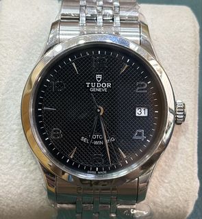 （分類：）位於 。 由 wongyanwatch 提交（商品編號 1453874517，圖片 1）。簡介： 。