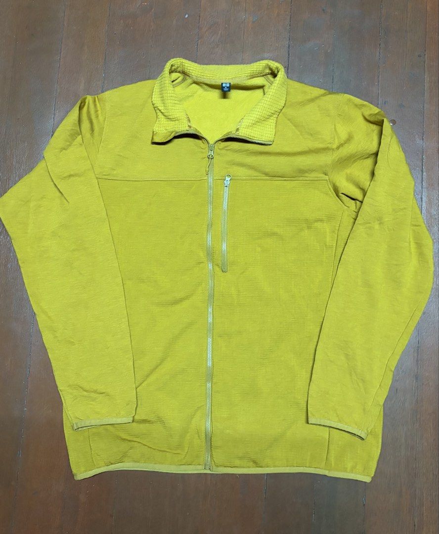 Uniqlo Yellow Fleece Zip-Up Jacket (Category: Coats, Jackets and Outerwear) located in Rizal. Submitted by ssbss (Listing ID 1454002201, Image 2). Description: 24x28 xl on tag No issues.