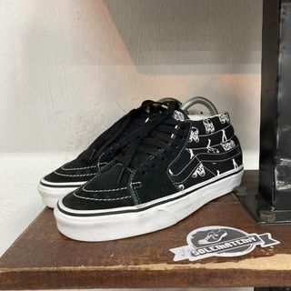 (Category: ) located in . Submitted by solematemy (Listing ID 1453860491, Image 1). Description: .