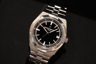 （分類：）位於 。 由 thewatchandjewelleryshopltd 提交（商品編號 1453881926，圖片 1）。簡介： 。