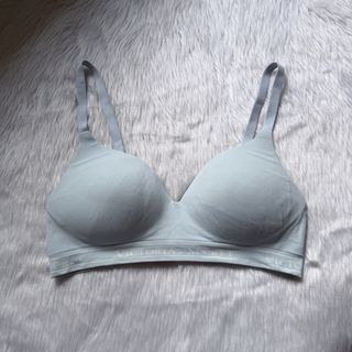 (Category: ) located in . Submitted by lovedbyk__ (Listing ID 1453961063, Image 1). Description: .