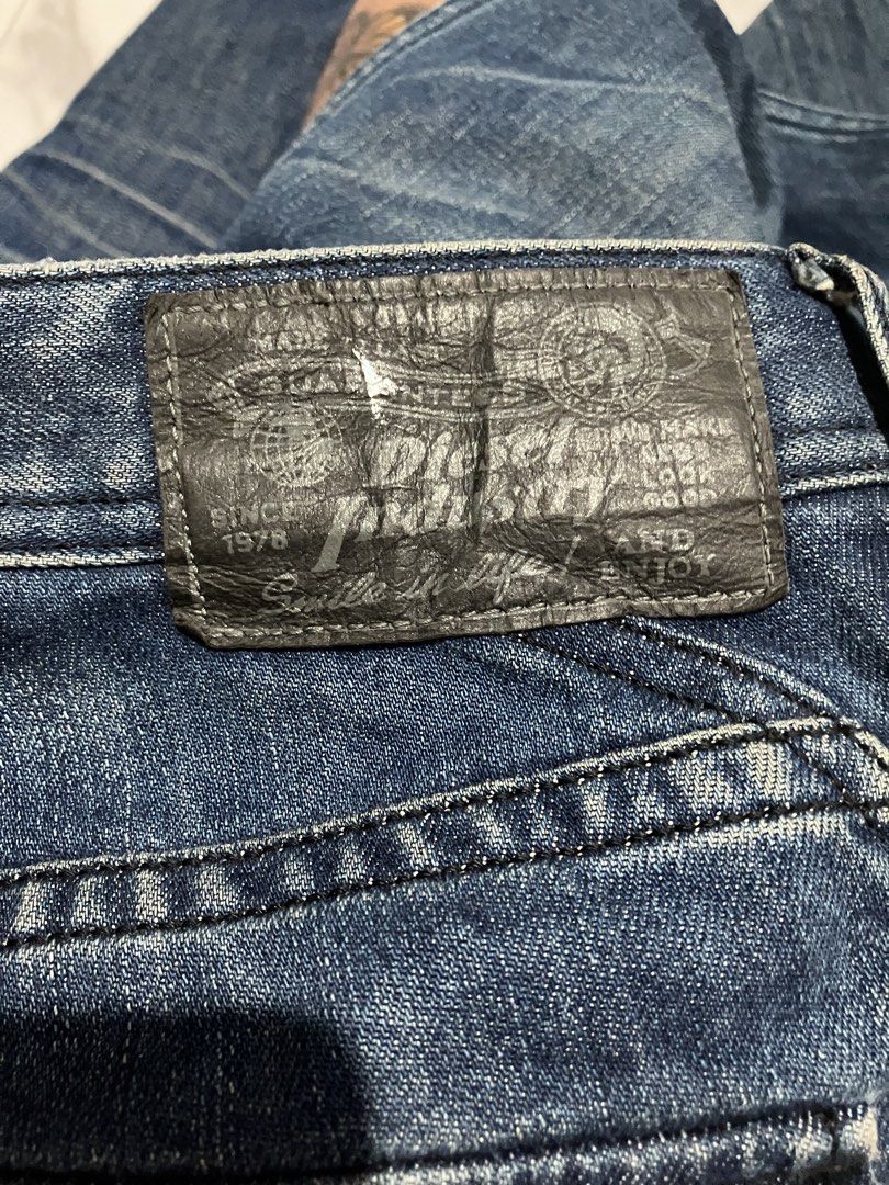 VINTAGE DIESEL ZATHAN BOOTCUT JEANS (Category: Jeans) located in General Mariano Alvarez. Submitted by adonid (Listing ID 1453848960, Image 3). Description: ORIGINAL VINTAGE DIESEL ZATHAN BOOTCUT JEANS GOOD CONDITION SIGN OF USAGE ONLY W34 L41.