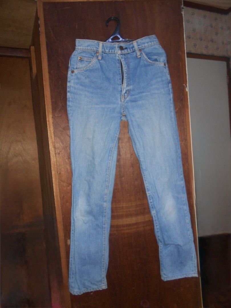 Vintage EDWIN Denim Jeans (Category: Jeans) located in Marikina City. Submitted by pugsonclouds (Listing ID 1453945490, Image 3). Description: RUSH SALE: Classic blue Vintage EDWIN Denim Jeans W: 25-27in L: 38.5in - Straight leg fit - Two back pockets with signature stitching.