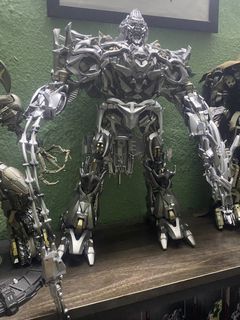 (Category: ) located in . Submitted by kamehamehafigure (Listing ID 1453873721, Image 1). Description: .