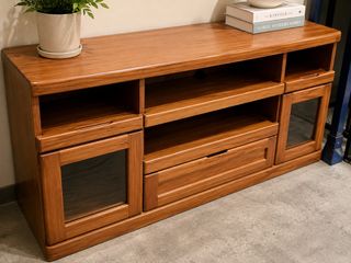 (Category: ) located in . Submitted by furniture.singapore (Listing ID 1453858738, Image 1). Description: .