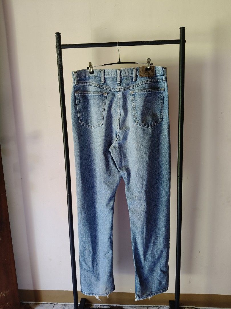 Wrangler Authentic Jeans - Light Wash Denim (Category: Jeans) located in Dumaguete. Submitted by happyocean_14dac6 (Listing ID 1453839118, Image 2). Description: - Classic light wash denim jeans - Brand: Wrangler - Fit: Straight leg - Size: 36x34 - Material: 100% Cotton - Origin: Made in Mexico - Style: Versatile staple for casual wear, pairs easily with t-shirts and button-downs. free shipping .