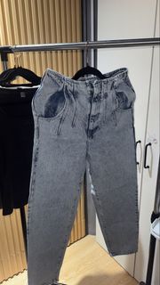 (Category: ) located in . Submitted by jvdyvnn (Listing ID 1453960011, Image 1). Description: .