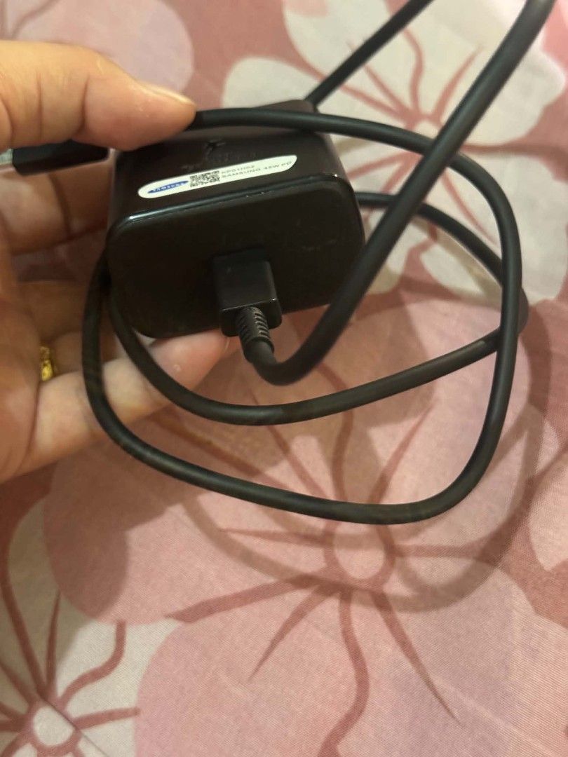 45w Samsung charger (Category: Chargers & Cables) located in Manila. Submitted by minecessories (Listing ID 1454097528, Image 1). Description: .