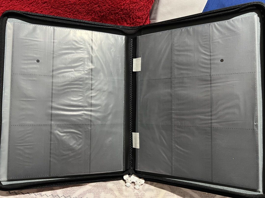 9 Grid Card Binder (Category: Stationery & School Supplies) located in Taguig. Submitted by lil_jecht (Listing ID 1454173384, Image 3). Description: 9 Pocket Zipper Card Binder by 1UP Color: White Folder Size: 13.8” x 10.2” inches Inner Pocket Size: 6.8cm x 9.7cm Features: •9 Pocket Per Page Premium Quality Zip-up Trading Card Binder •Non-slip, water resistant polyurethane leather •Anti Slip Texture •20 Acid Free 18 Pocket Pages •Store up to 360 