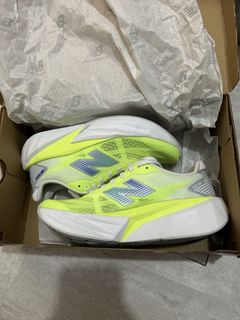 （分類：）位於 。 由 daydayshoponline 提交（商品編號 1454172592，圖片 1）。簡介： 。