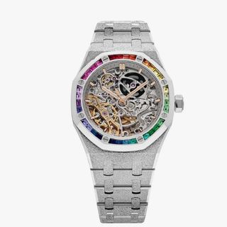(Category: ) located in . Submitted by 0000watchcollectsg (Listing ID 1454029686, Image 1). Description: .
