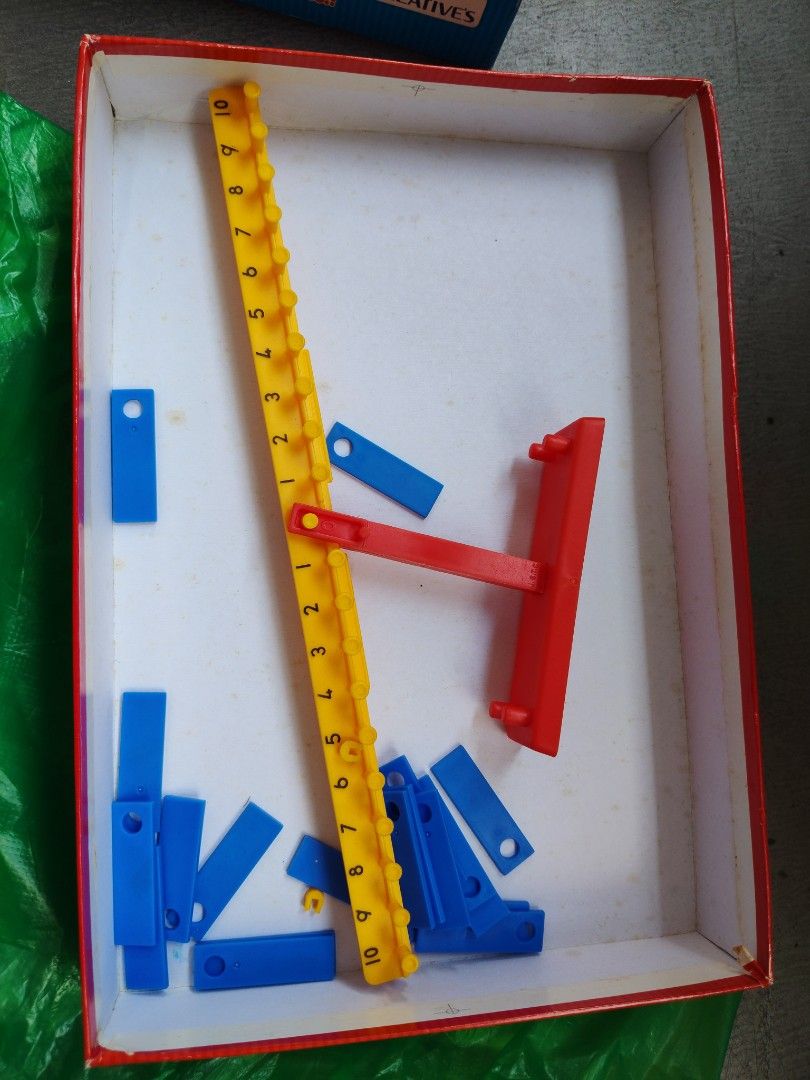 a math work out device (Category: Occasions & Party Supplies) located in Singapore. Submitted by yhsyhs (Listing ID 1454036232, Image 3). Description: .