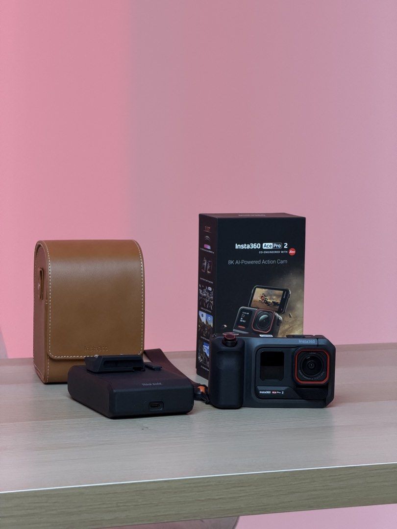 ACE PRO 2 Printer bundle (Category: Cameras) located in Singapore. Submitted by mitchievious (Listing ID 1454031963, Image 2). Description: With the XPLORE GRIP & Printer .
