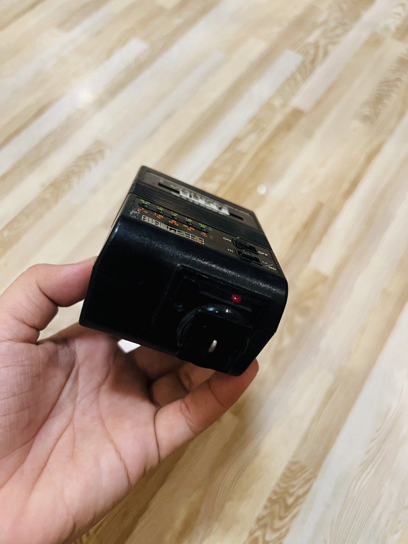 Affordable Toshiba QCC-25L flash 😍 (Category: Flashes) located in Malolos. Submitted by afford.japan (Listing ID 1454133298, Image 3). Description: Japan Surplus.