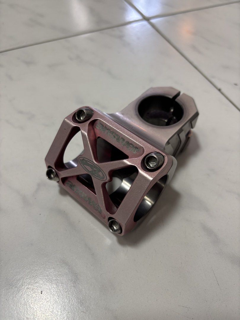 Answer stem mtb (Category: Parts & Accessories) located in Singapore. Submitted by tollingrables (Listing ID 1454034188, Image 1). Description: Fits 31.6 handlebar 50mm .