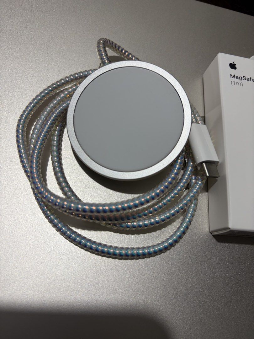 Apple MagSafe Charger (1m) USB-C Braided Cable (Category: Chargers & Cables) located in Makati City. Submitted by yoursthriftly (Listing ID 1454180864, Image 2). Description: ‼️RUSH SALE‼️ Apple MagSafe Charger ▪️1 meter USB-C cable ▪️used twice ▪️Comes in original packaging ▪️with free extra cable protector ✨Authentic✨ ₱1,499 📍Makati.