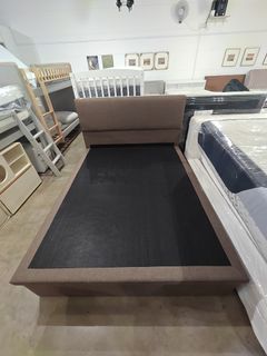 Bedframes, Divans, Bunk Beds and Daybeds Collection item 2
