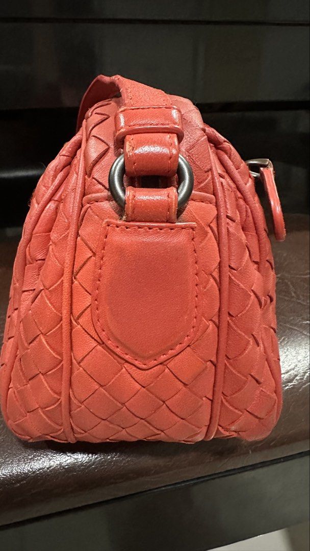 Authentic Bottega Veneta Crossbody (Category: Luxury Bags & Wallets) located in Las Pinas. Submitted by marshmallowmax (Listing ID 1454048908, Image 3). Description: Guaranteed Authentic! Slighty used like 9/10 condition, no flaws Small size L-9 x H-6” With dustbag.
