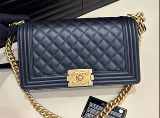 (Category: ) located in . Submitted by millenlavish_outlet (Listing ID 1454079151, Image 1). Description: .