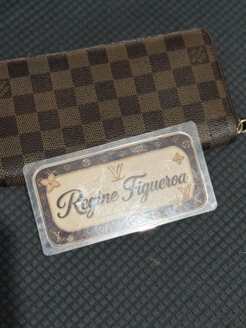 Authentic LV zippy wallet (Category: Wallets & Card Holders) located in Manila. Submitted by reg08 (Listing ID 1454028647, Image 2). Description: .
