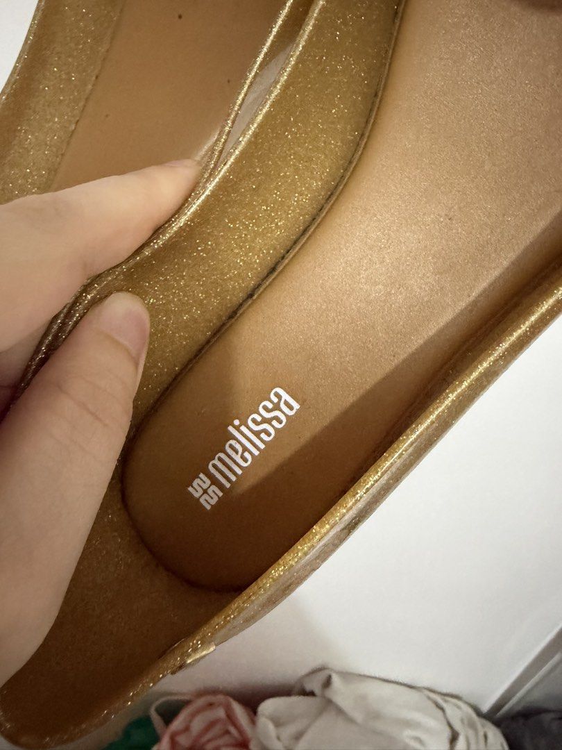Authentic Melissa Gold Ribbon Flats (Category: Flats & Sandals) located in Manila. Submitted by pachoooli (Listing ID 1454125617, Image 3). Description: .