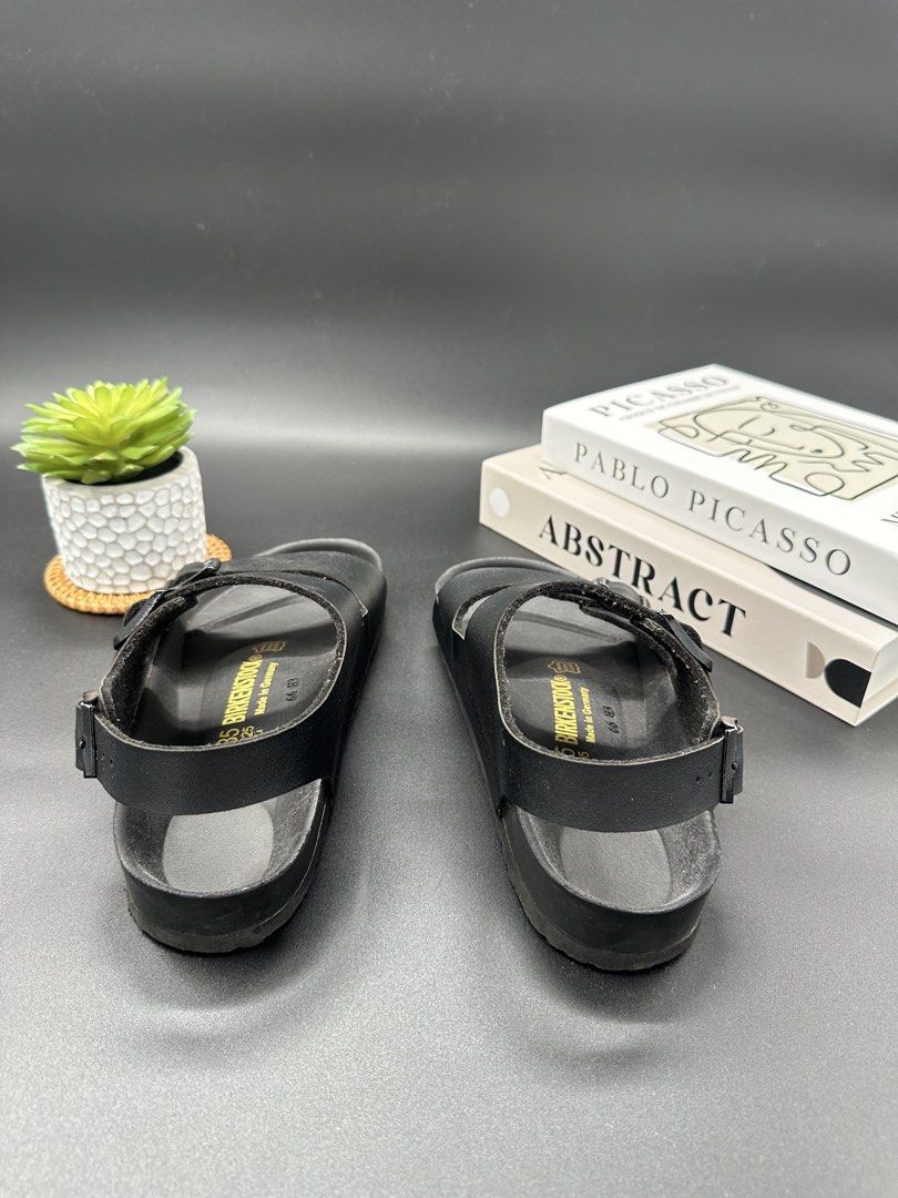 Birkenstock Milano Eva Sandals (Category: Flats & Sandals) located in Baguio. Submitted by .daryl (Listing ID 1454102033, Image 3). Description: 22 cm insole.