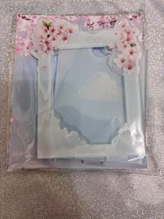 （分類：）位於 。 由 mkvarlineau 提交（商品編號 1454083289，圖片 1）。簡介： 。