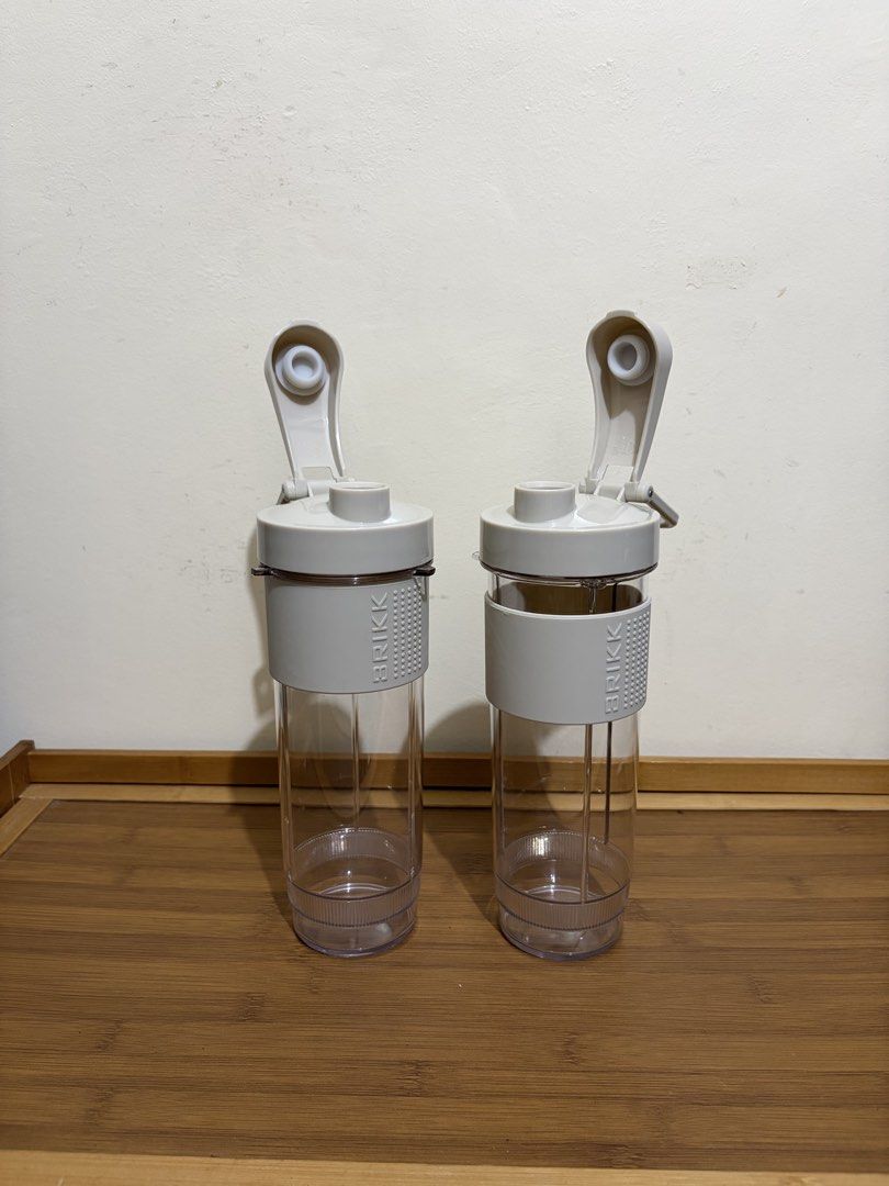 Brikk - Mini Personal Blender (Category: Juicers, Blenders & Grinders) located in Manila. Submitted by aj1429 (Listing ID 1454048608, Image 3). Description: .