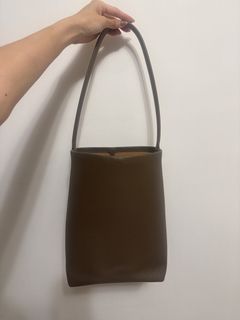 （分類：）位於 。 由 pigellete 提交（商品編號 1454153934，圖片 1）。簡介： 。