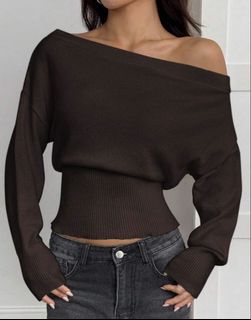 (Category: ) located in . Submitted by clearmywardrobiwe (Listing ID 1454086475, Image 1). Description: .
