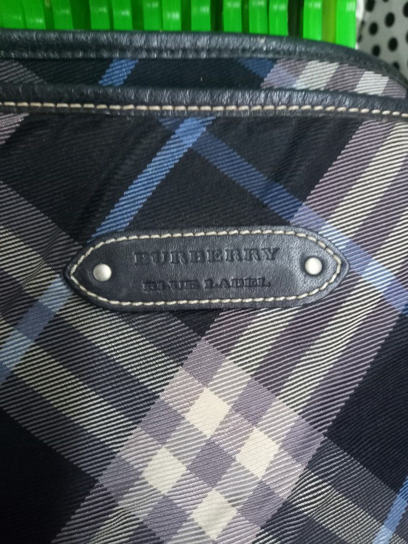 Burberry Blue Label Bag (Category: Luxury Bags & Wallets) located in Manila. Submitted by thriftyy30 (Listing ID 1454044357, Image 2). Description: for sale burb bag no issue, like new pa..