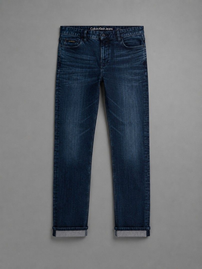 Calvin Klein slimfit jeans (Category: Jeans) located in Manila. Submitted by brightcloud_25 (Listing ID 1454150939, Image 1). Description: Calvin Klein Slimfit jeans (Stretchable) Size 32 Fit 32 up to 34 Length 41 Excellent condition 850 + sf.