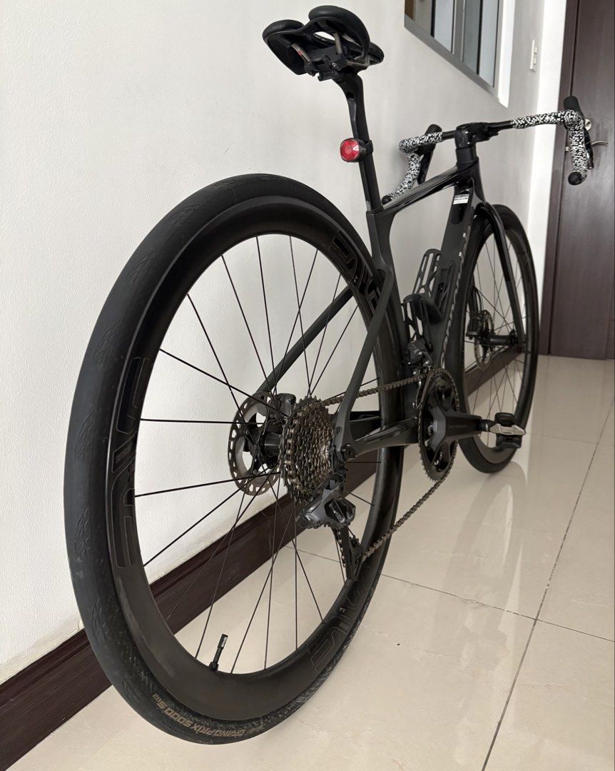 Cannondale SS EVO HiMod Road Bike (Category: Bicycles) located in Mandaluyong City. Submitted by mia_i. (Listing ID 1454058724, Image 2). Description: - Cannondale SuperSix EVO HiMod (Smoke Black, size 44; 2024) - Shimano Ultegra Di2 R8170 with Left-Side 4iiii PRECISION 3+ Powermeter (crank length 165) - Enve SES 3.4 wheelset - Enve Aero in-route stem and handlebar P320,000 Less than 20 rides RFS: back to gravel.