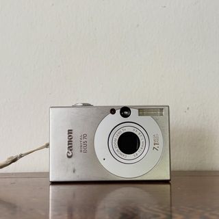 (Category: ) located in . Submitted by 23.cameras_ (Listing ID 1454078692, Image 1). Description: .