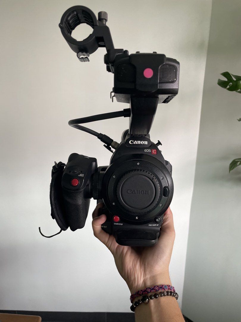 Canon EOS C100 Mark II Cinema Camera Body (Category: Video Cameras) located in Manila. Submitted by cs5451 (Listing ID 1454082455, Image 2). Description: Canon EOS C100 Mark II Cinema Camera Body Selling my personal Canon C100 Mark II. If you’ve been looking for one, you probably already know why this camera has such a good reputation. Still one of the most reliable cinema cameras out there - great colors, built-in ND, excellent battery life. Com
