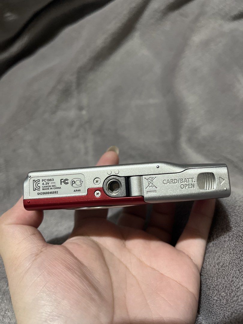 CANON POWERSHOT A2500 HD GOOD CONDITION (Category: Cameras) located in Manila. Submitted by ninib33 (Listing ID 1454120894, Image 2). Description: NO HIDDEN ISSUES!! CONDITION: 10/10!! NO SCRATCHES FULLY FUNCTIONAL - Red Canon Digital Camera - 16.0 Megapixels for clear shots - 5x Optical Zoom to get closer - Great for casual everyday photography - Easy to use, point-and-shoot functionality - Battery and card compartment located at the bottom come