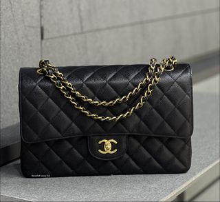 (Category: ) located in . Submitted by neverfull_luxury_sg (Listing ID 1452432003, Image 1). Description: .