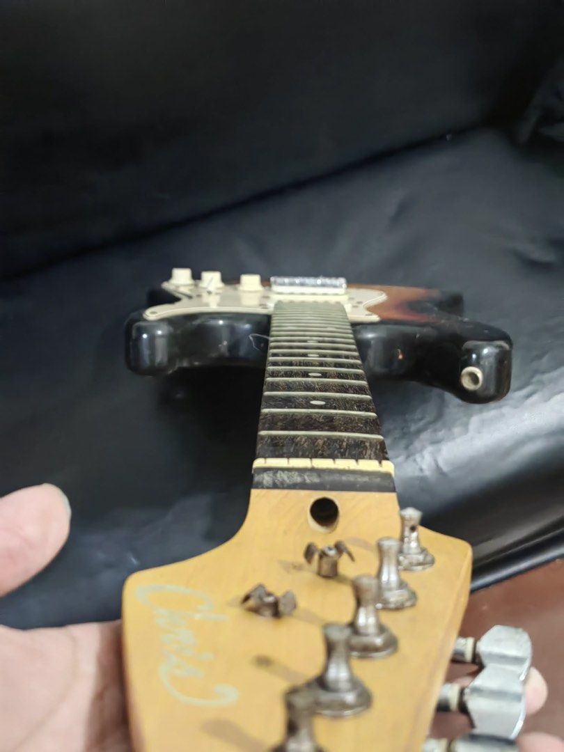 Chris Stratocaster Electric Guitar (Category: Musical Instruments) located in Manila. Submitted by jkjkjk15 (Listing ID 1454068723, Image 3). Description: Bought from a close friend but only used it for awhile. RFS: hindi na nagagamit Knobs and Pickup are functional Message me if interested .