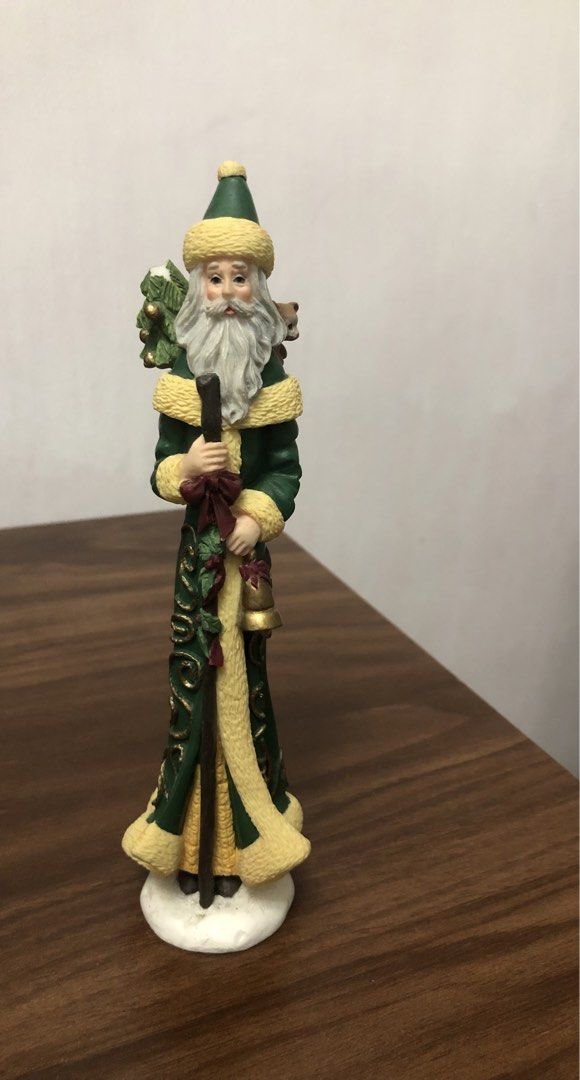 Christmas Santa Figurine (green) (Category: Other Home Decor) located in Cavite. Submitted by surplus_atbp (Listing ID 1454017463, Image 1). Description: .