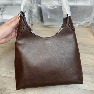 (Category: ) located in . Submitted by fancycollzstore (Listing ID 1454150348, Image 1). Description: .