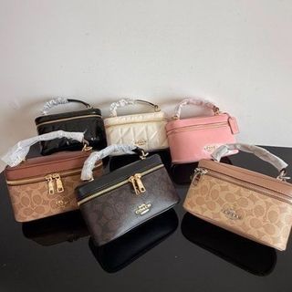 （分類：）位於 。 由 bellezza. 提交（商品編號 1454117717，圖片 1）。簡介： 。