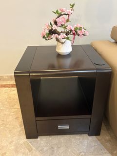 (Category: ) located in . Submitted by luxe4style (Listing ID 1454044019, Image 1). Description: .