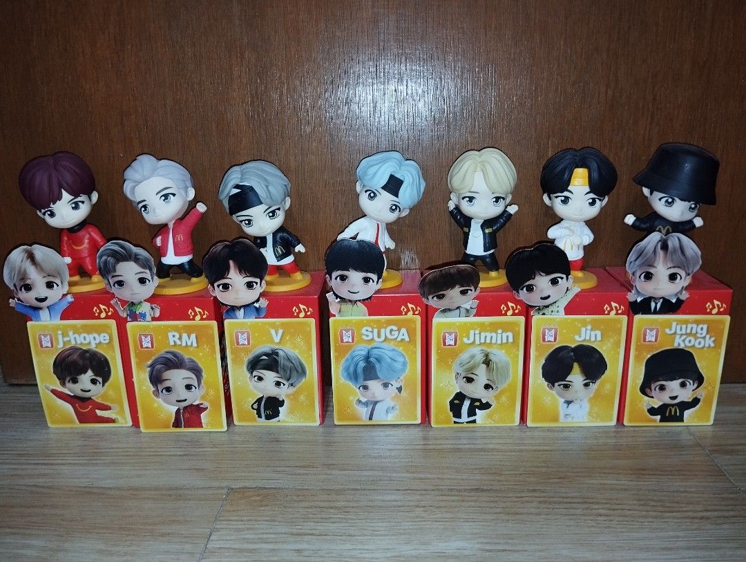 Complete Set BTS McDonald's Collectible Figurines (Category: Designer & Blind Box Toys) located in Pasig City. Submitted by cityshopperph (Listing ID 1454067687, Image 2). Description: - Full set of BTS McDonald's collectible figurines - Each character comes in its original box - Authentic McDonald's promotion item - Ideal for BTS fans and collectors.