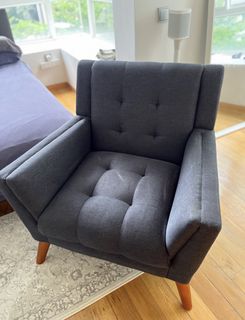 (Category: ) located in . Submitted by aimeedsh (Listing ID 1454054497, Image 1). Description: .